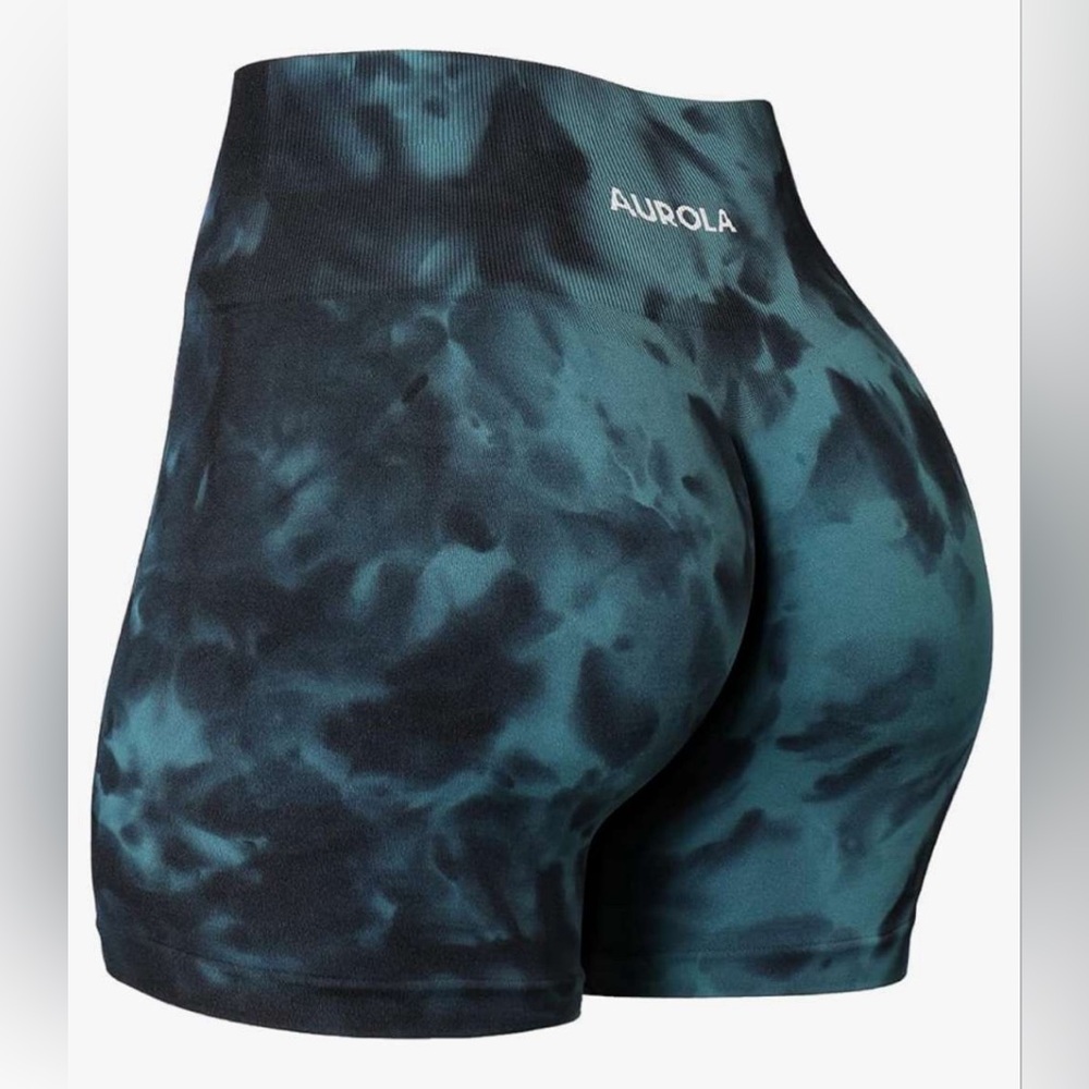 AUROLA shorts